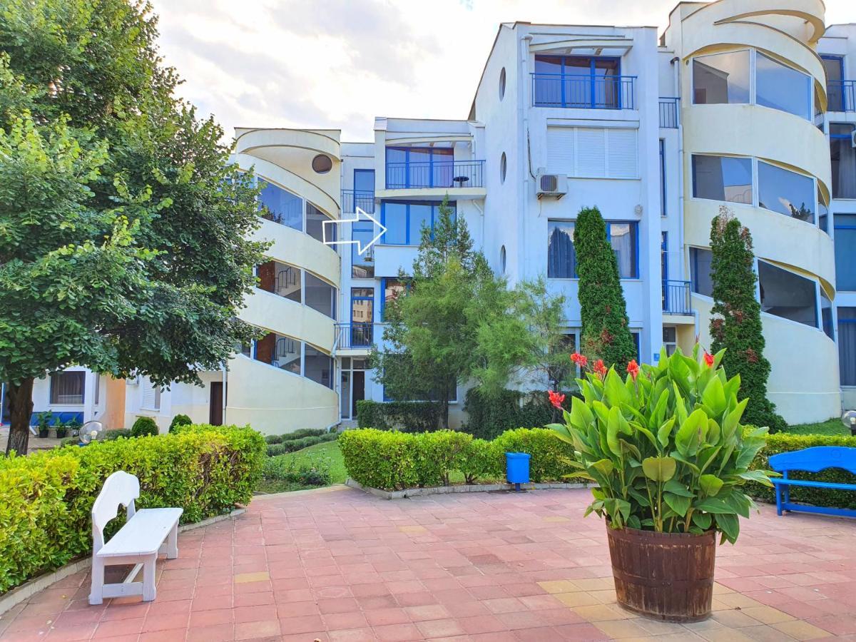 Sveti Vlas Marina Beach Apartment - Vega Village Zewnętrze zdjęcie